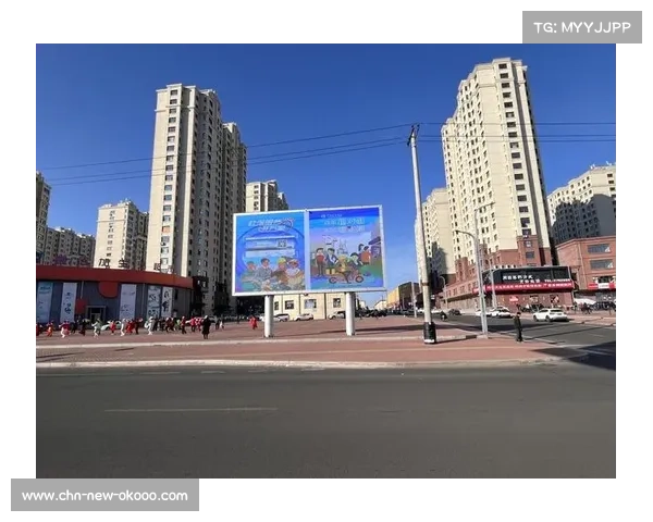 义龙赛事无人机航拍技术揭秘 高空视角精准捕捉战术布局全貌 义龙赛事无人机航拍技术揭秘 高空视角精准捕捉战术布局全貌
